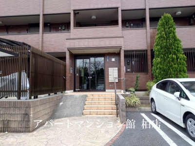【エントランス】 | フラッツ酒井根Ⅰ号棟
