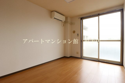 【居間・リビング】 | ヴィアーレ