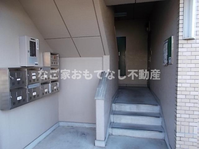 【エントランス】 | メゾンエトワール（坂井戸町）