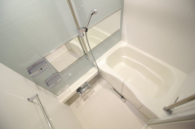 【浴室】 | ジェネシス