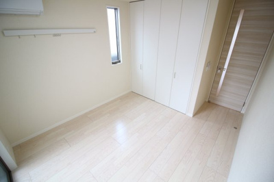 【洋室】 | ジェネシス