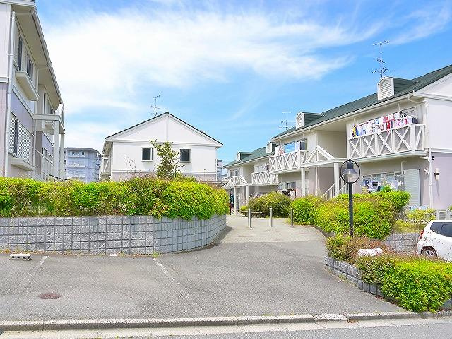 グリーンプラザAのエントランス|好印象な清潔なエントランスです
