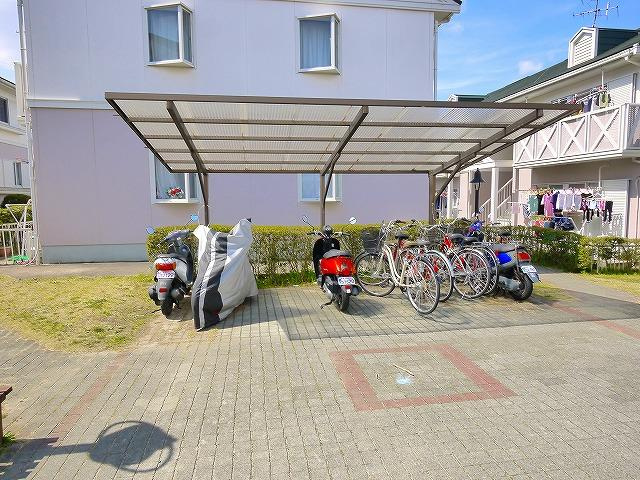 グリーンプラザAのその他共用部分|駐輪スペースもありますよ