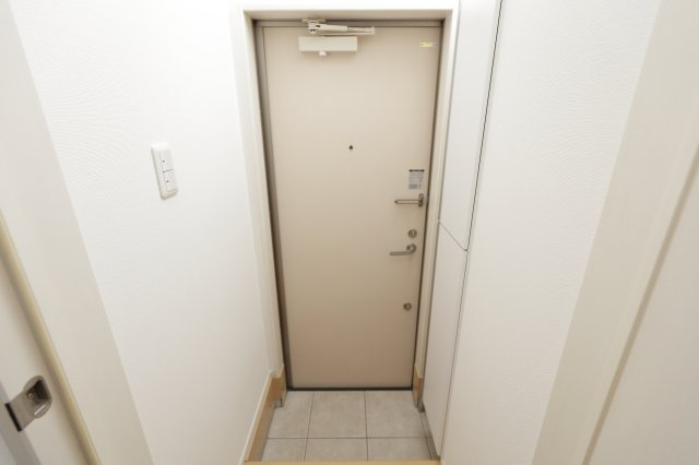 K-house北小岩の玄関