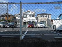 粟生A駐車場（アスファルト）の画像
