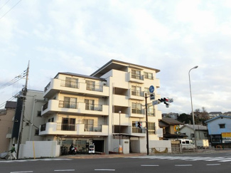 【外観】 | 京浜東北線「鶴見」駅徒歩19分！駅まで平坦！
