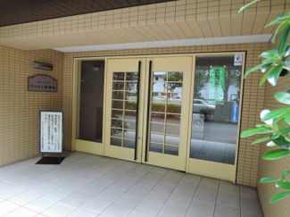 【エントランス】