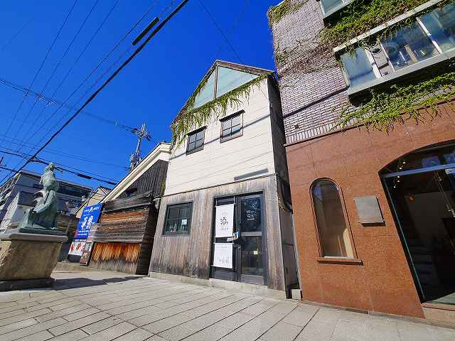 藤本店舗の外観