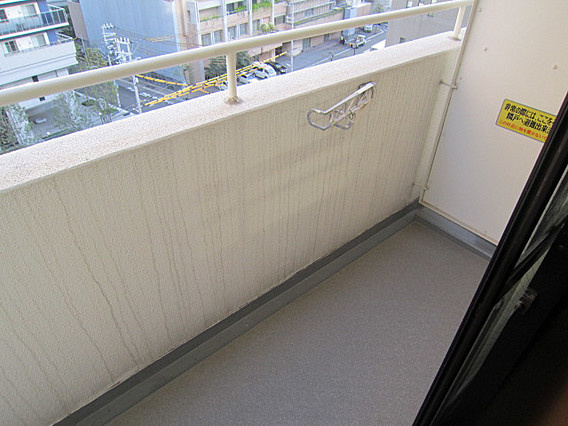 ライオンズスクエア神戸元町のバルコニー