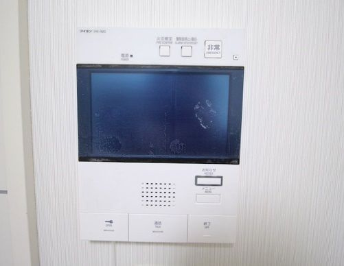 セイワパレス玉造上町台　BRAVI不動産のセキュリティ|【セイワパレス玉造上町台】モニター付インターホン