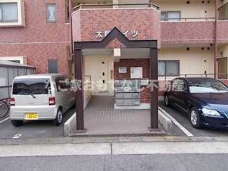 【エントランス】