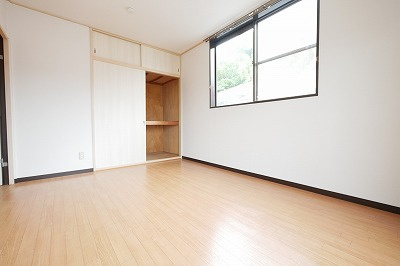 ルビーハイツの収納|ルビーハイツ202号室　