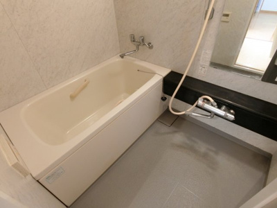 【浴室】 | ロイヤル梅田シティ