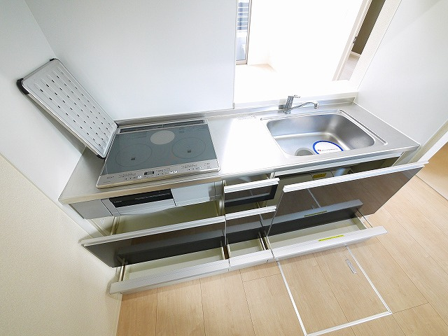 エレガンシア（法華寺町）のキッチン