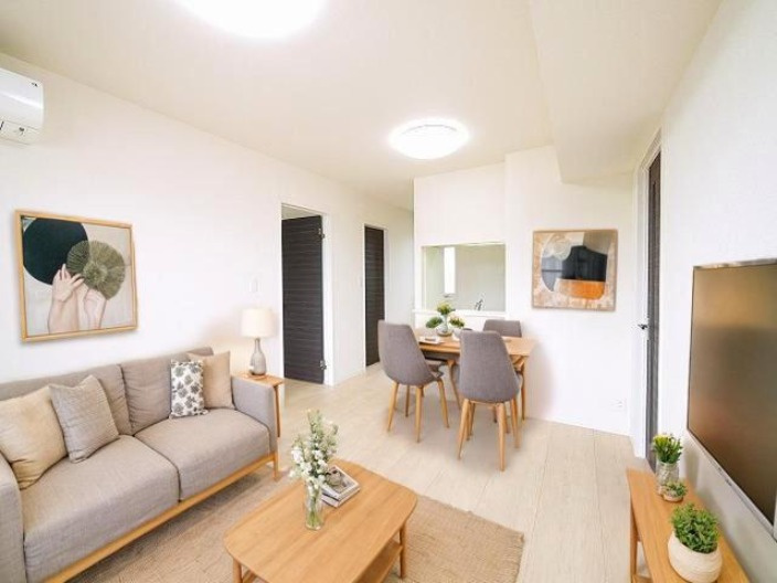 エレガンシア（法華寺町）の居間・リビング|CGで家具等を配置したもので家具等は含まれません