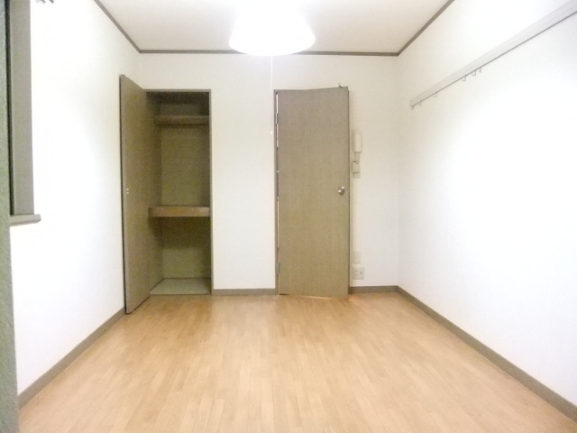 メゾン　ドリュの洋室