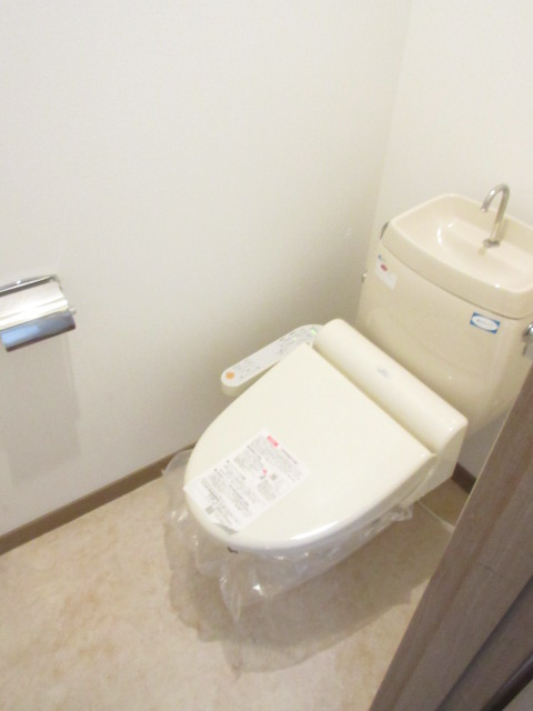 メゾン　ドリュのトイレ|写真は他室です