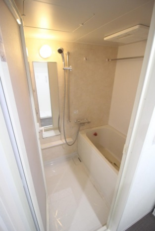 セイワパレス京町堀　BRAVI不動産の浴室|【セイワパレス京町堀】日々の疲れを癒すお風呂付です