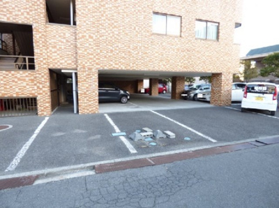 【駐車場】 | レジデンスカープ甲府