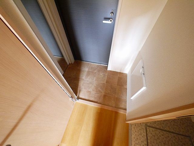 ローレル奈良町の玄関|毎日通る玄関はこちらです