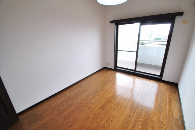 ライオンズマンション六ッ門第2の洋室|内装イメージ：同物件別室