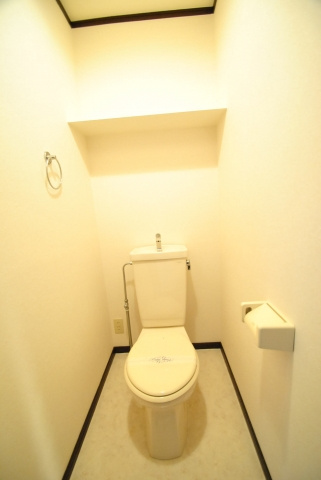 ライオンズマンション六ッ門第2のトイレ|内装イメージ：同物件別室