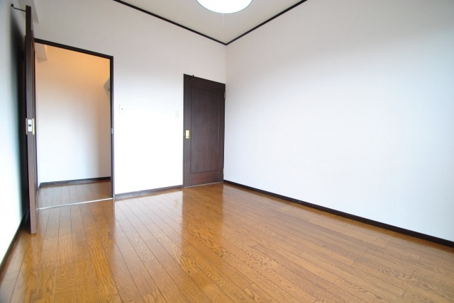 ライオンズマンション六ッ門第2の洋室|内装イメージ：同物件別室