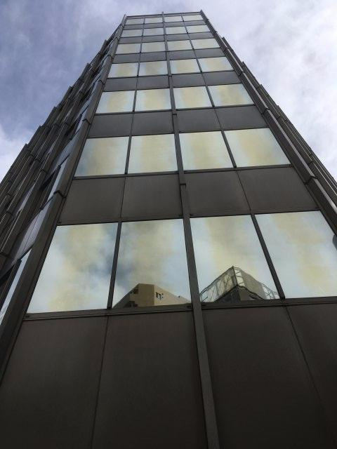 三陽ビルの外観