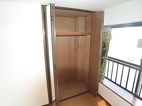 オアシス岡本の収納