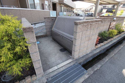 【その他共用部分】 | ラヴィベールメゾン | 敷地内ゴミ捨場