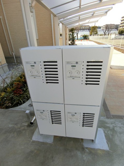 【その他共用部分】 | 共用部には宅配BOXがあるので荷物の受け取りもスムーズに♪再配達を依頼する手間が省けます☆