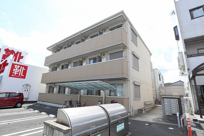 プランドール・アデンの外観