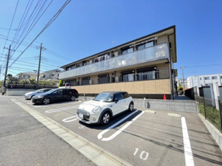 【駐車場】 | いつでも目の届く敷地内に駐車場があります♪お車をお持ちのファミリーさんにオススメです☆