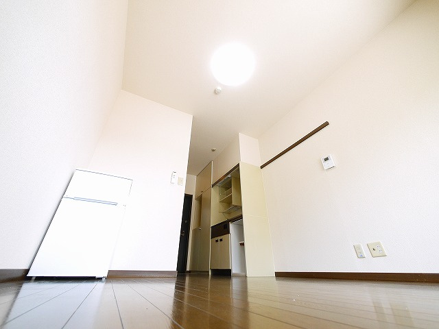 シティパレスあやめ池Ｐ７の洋室