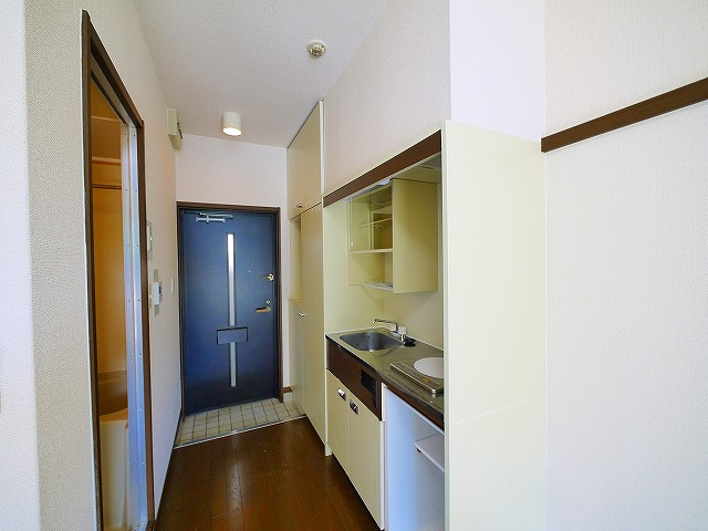 シティパレスあやめ池Ｐ７の玄関