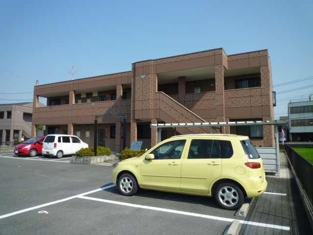 倉敷市真備町箭田のアパートの外観