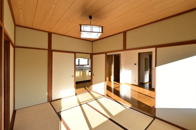 【和室】 | ちとせ住宅 | 柔らかい畳が心地よい和室