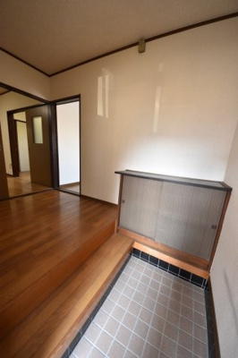 【玄関】 | 高橋貸家