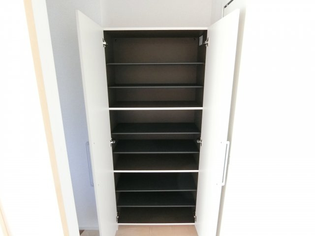 ファミリアの収納