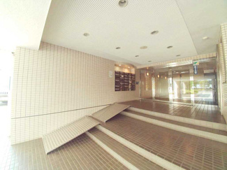 【エントランス】 | 〘白山ハイツ〙