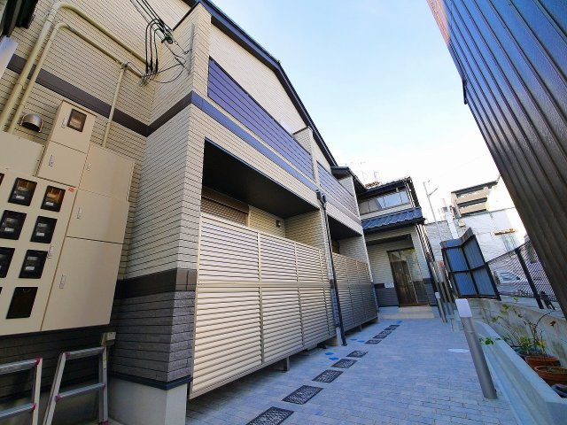 AONIの外観|キレイな外観です。