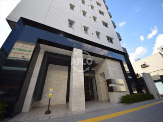 【エントランス】 | アークレジデンス弁天町　高級感あふれるエントランス