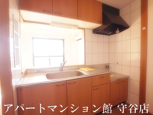 ベルファミーユ１のキッチン