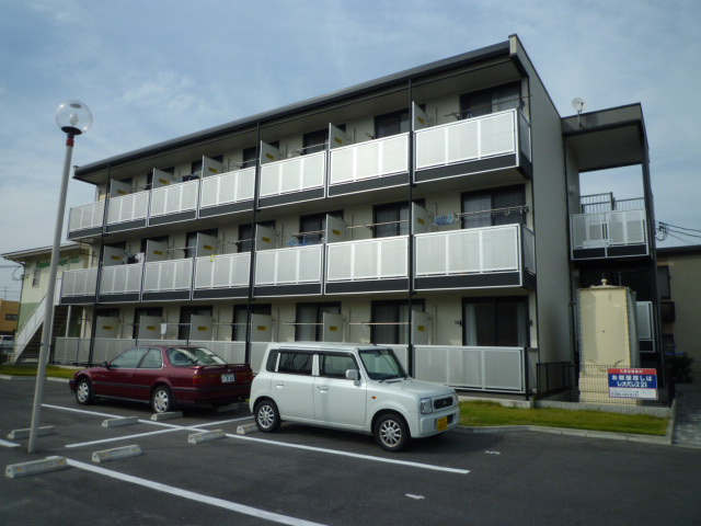 倉敷市中庄の賃貸マンションの外観