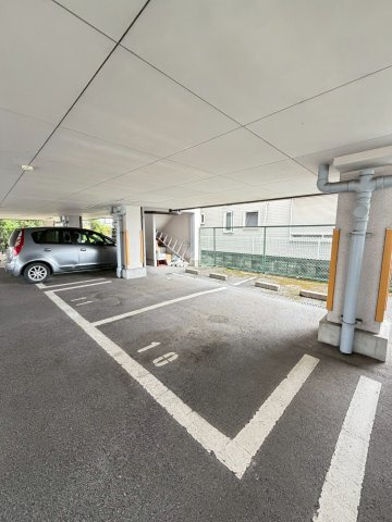 【駐車場】 | ハイツいりえ