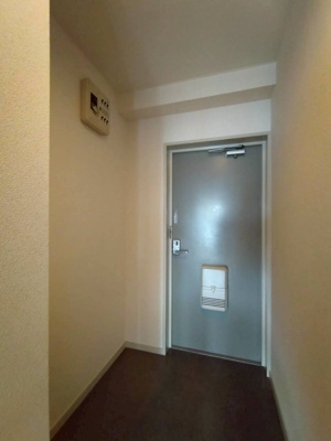 【玄関】 | サンワロイヤルマンション2号館