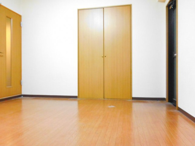 【居間・リビング】 | 万里乃ビル