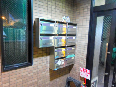 【ロビー】 | 万里乃ビル