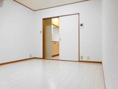 【寝室】 | 高槻ローズハイツB棟