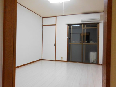 【居間・リビング】 | 高槻ローズハイツB棟